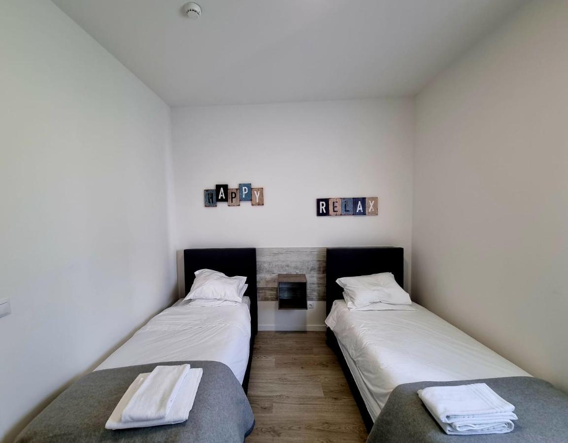 Azulrelax Hostel 新皮尼亚尔 外观 照片